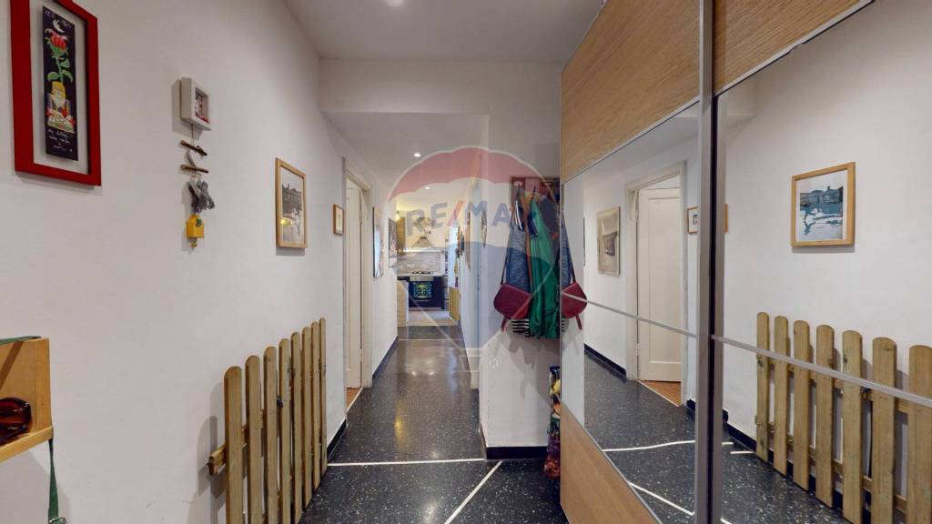 appartamento in vendita a Genova in zona Marassi