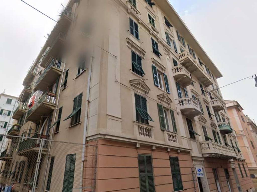 appartamento in vendita a Genova in zona Sampierdarena