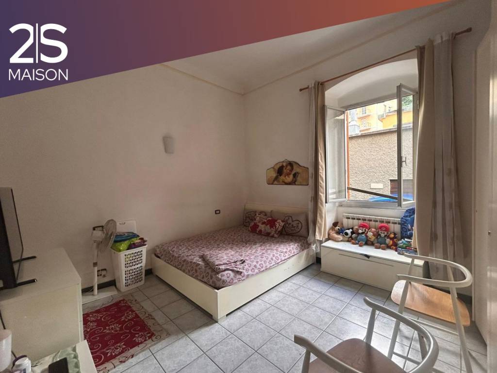 appartamento in vendita a Genova in zona Bolzaneto