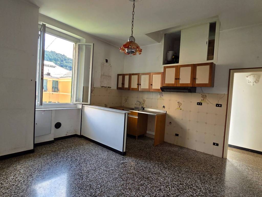 appartamento in vendita a Genova in zona Lagaccio / Granarolo