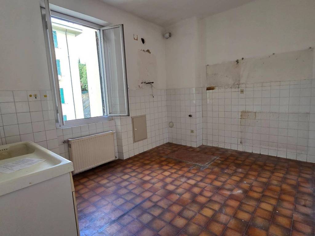 appartamento in vendita a Genova in zona Lagaccio / Granarolo