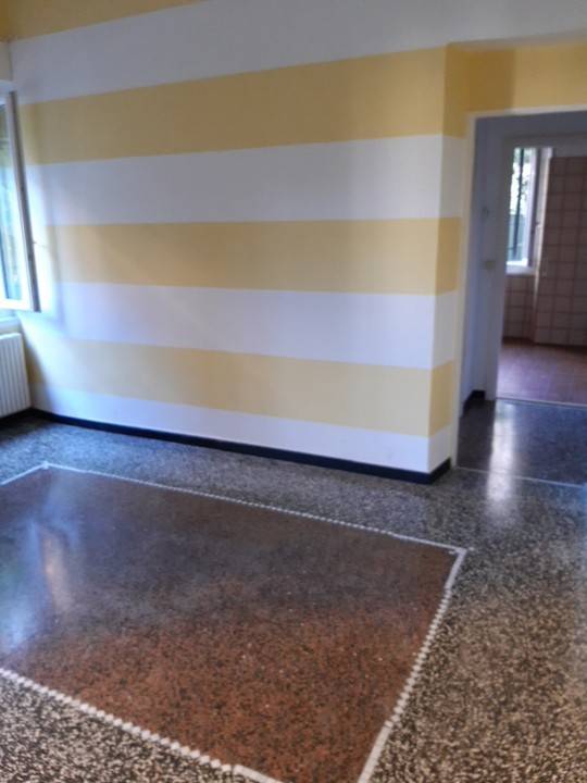 appartamento in vendita a Genova in zona Sturla