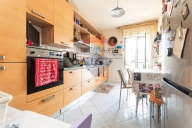 appartamento in vendita a Genova in zona Lagaccio / Granarolo