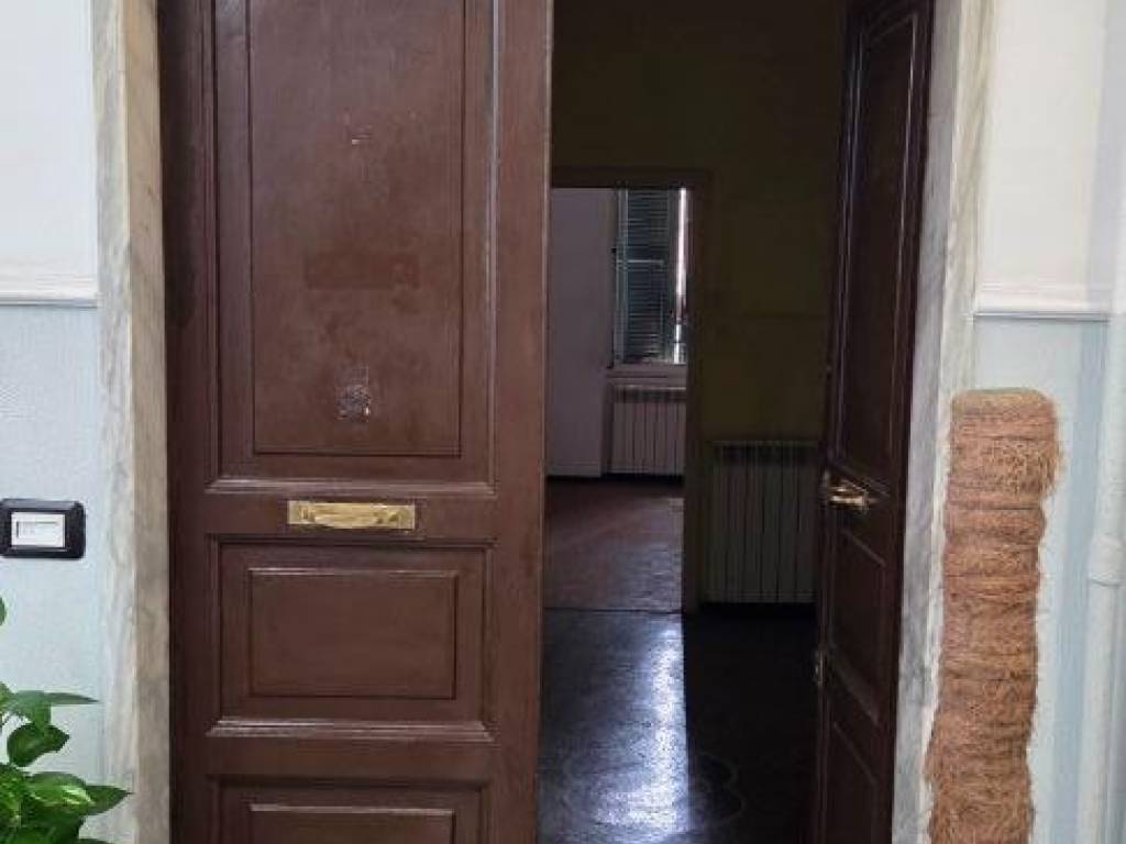 appartamento in vendita a Genova in zona Quezzi
