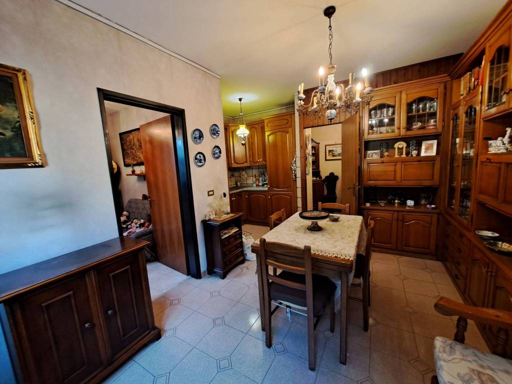 appartamento in vendita a Genova in zona Pontedecimo
