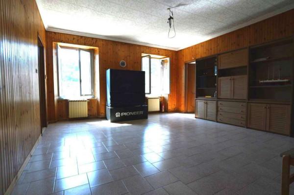 appartamento in vendita a Genova in zona Quezzi