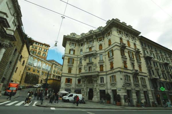 appartamento in vendita a Genova in zona San Vincenzo