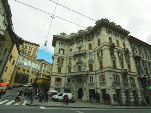 appartamento in vendita a Genova in zona San Vincenzo