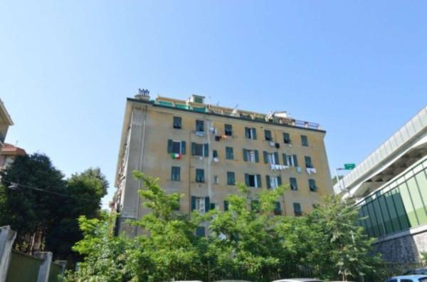 appartamento in vendita a Genova in zona Bolzaneto