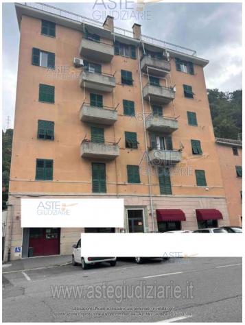 appartamento in vendita a Genova in zona Molassana