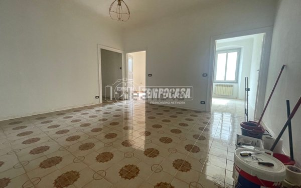 appartamento in vendita a Genova in zona Sampierdarena