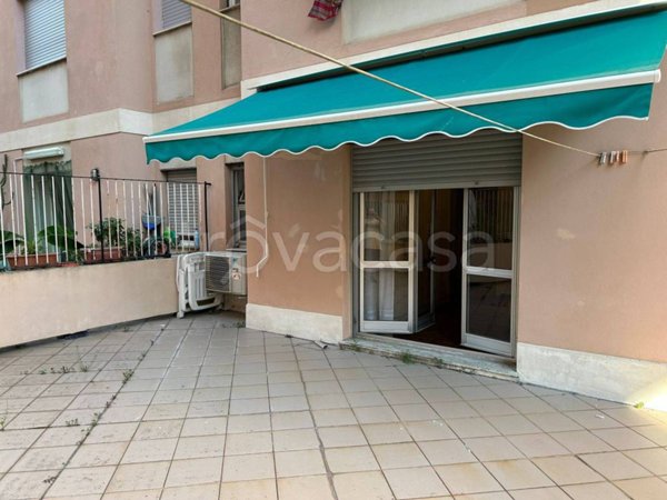 appartamento in vendita a Genova in zona Sestri Ponente