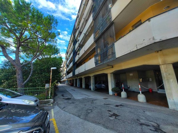appartamento in vendita a Genova in zona Molassana