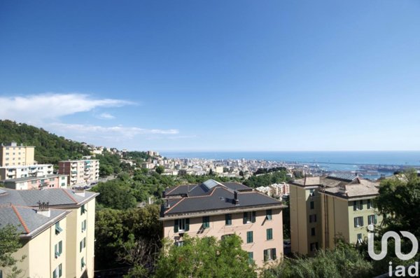 appartamento in vendita a Genova in zona Oregina