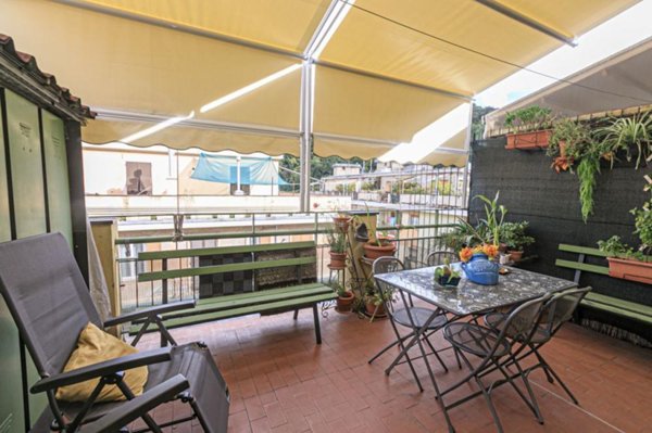 appartamento in vendita a Genova in zona Bolzaneto
