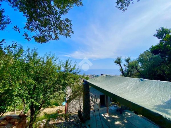 casa indipendente in vendita a Genova in zona Bavari
