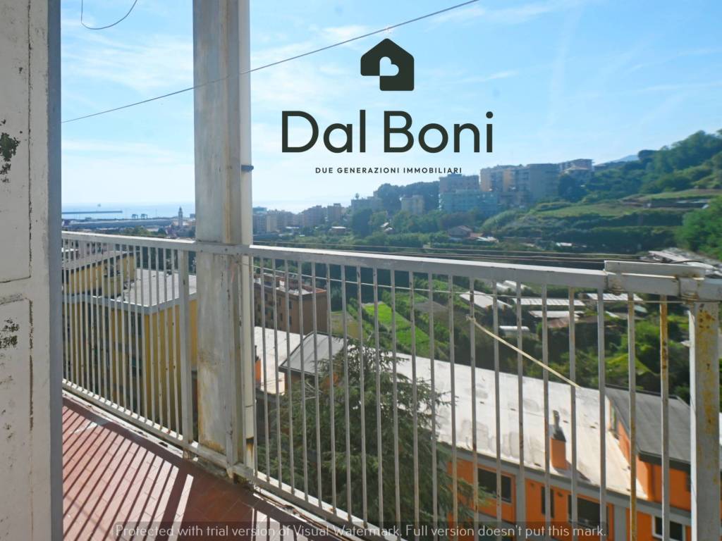appartamento in vendita a Genova in zona Palmaro / Pra'