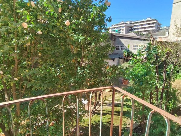 appartamento in vendita a Genova in zona Pegli