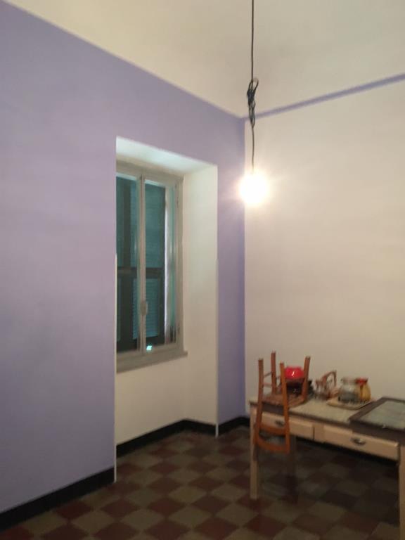appartamento in vendita a Genova in zona Rivarolo