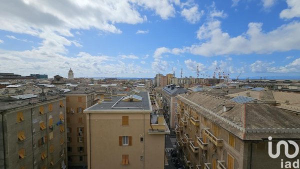 appartamento in vendita a Genova in zona Sestri Ponente