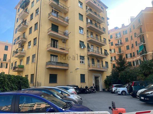 appartamento in vendita a Genova in zona Albaro