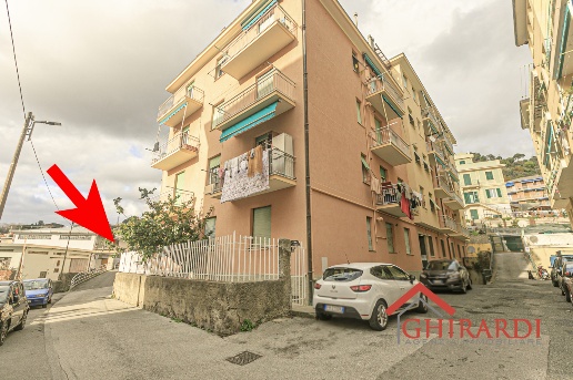 appartamento in vendita a Genova in zona Sestri Ponente