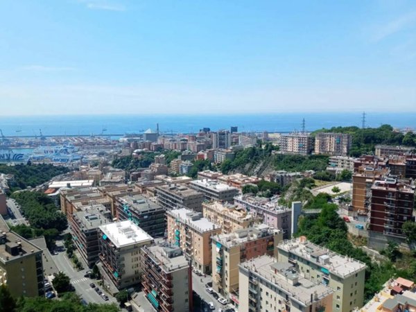 appartamento in vendita a Genova in zona Lagaccio / Granarolo