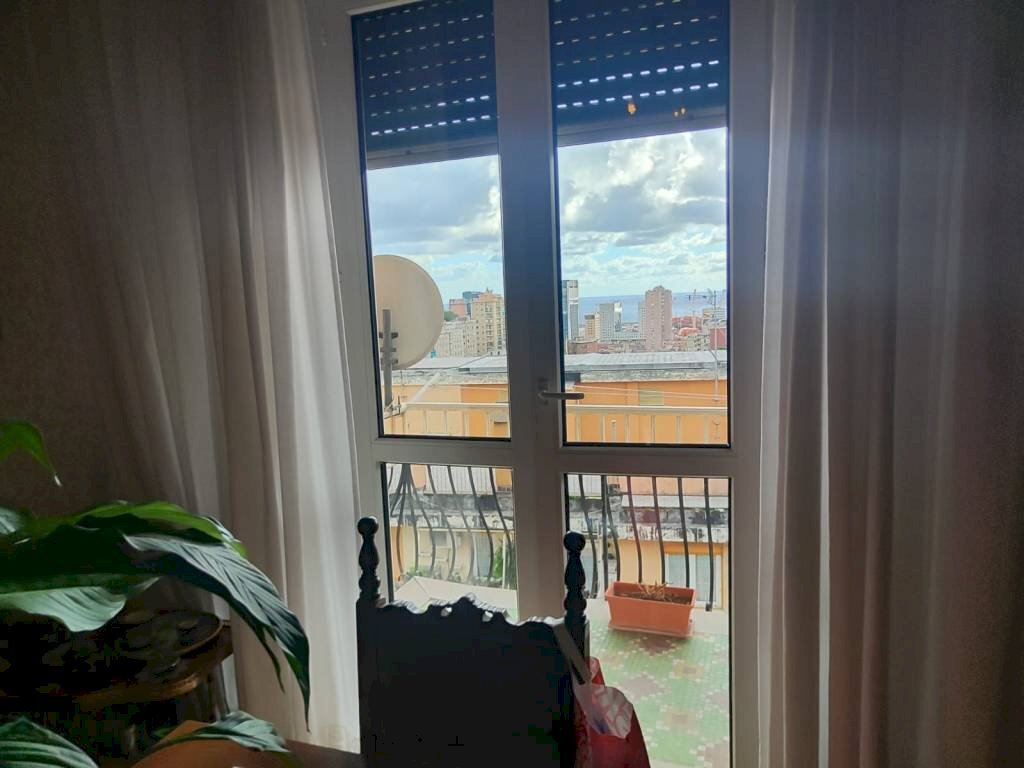 appartamento in vendita a Genova in zona Sampierdarena