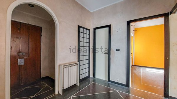 appartamento in vendita a Genova in zona Staglieno