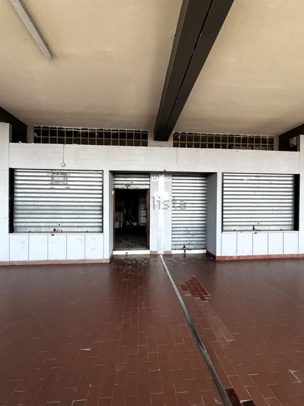 bivano in vendita a Genova in zona Marassi