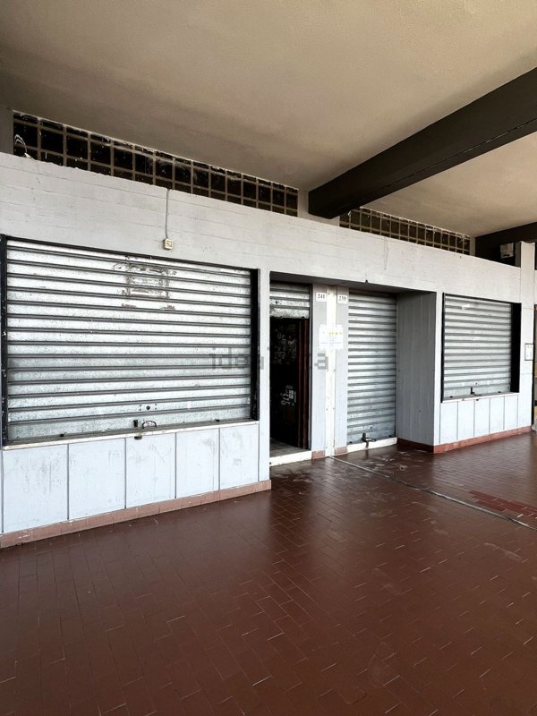 bivano in vendita a Genova in zona Marassi