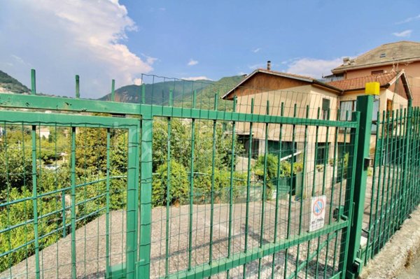 casa indipendente in vendita a Genova in zona San Desiderio