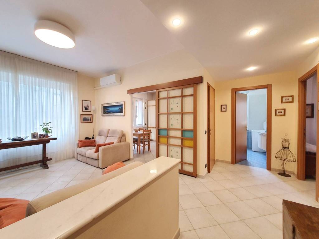 appartamento in vendita a Genova in zona Sampierdarena