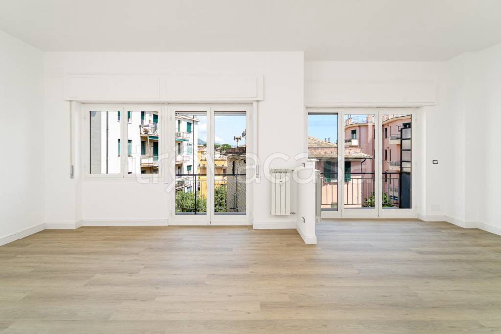 appartamento in vendita a Genova in zona Albaro