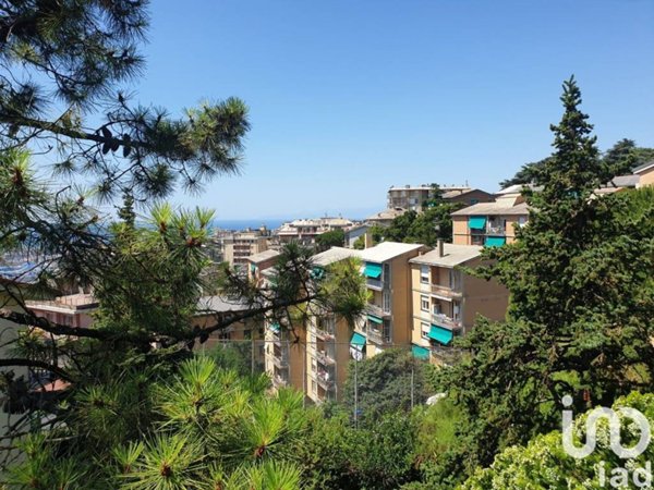 appartamento in vendita a Genova in zona Oregina
