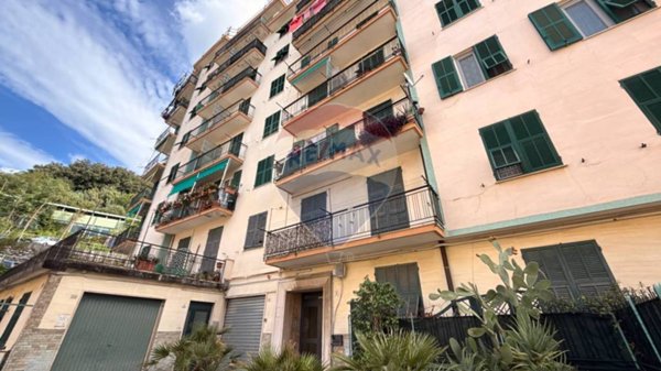 appartamento in vendita a Genova in zona Voltri