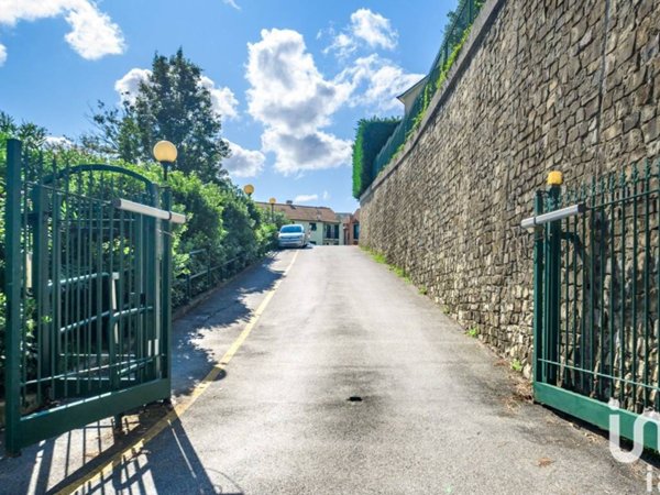 appartamento in vendita a Genova in zona Pontedecimo