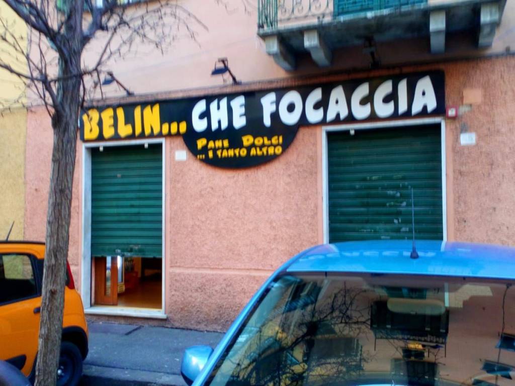 negozio in vendita a Genova in zona Rivarolo