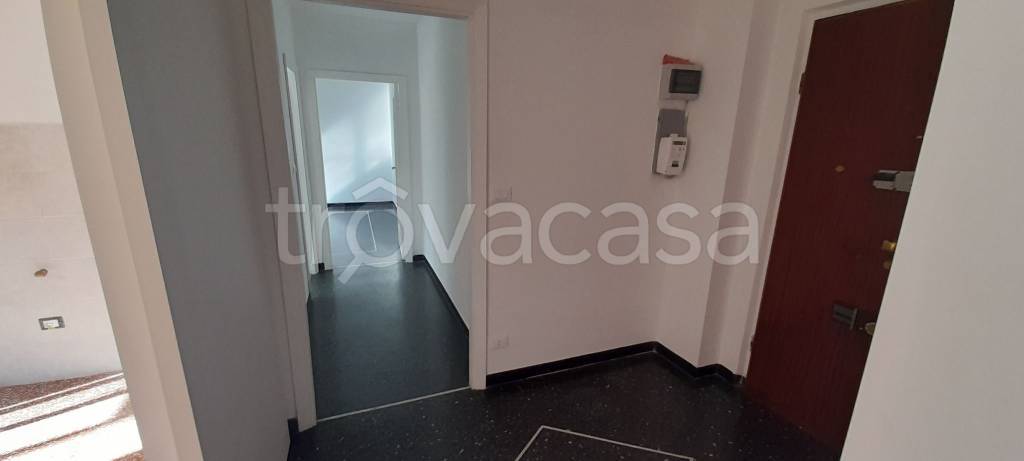 appartamento in vendita a Genova in zona Staglieno