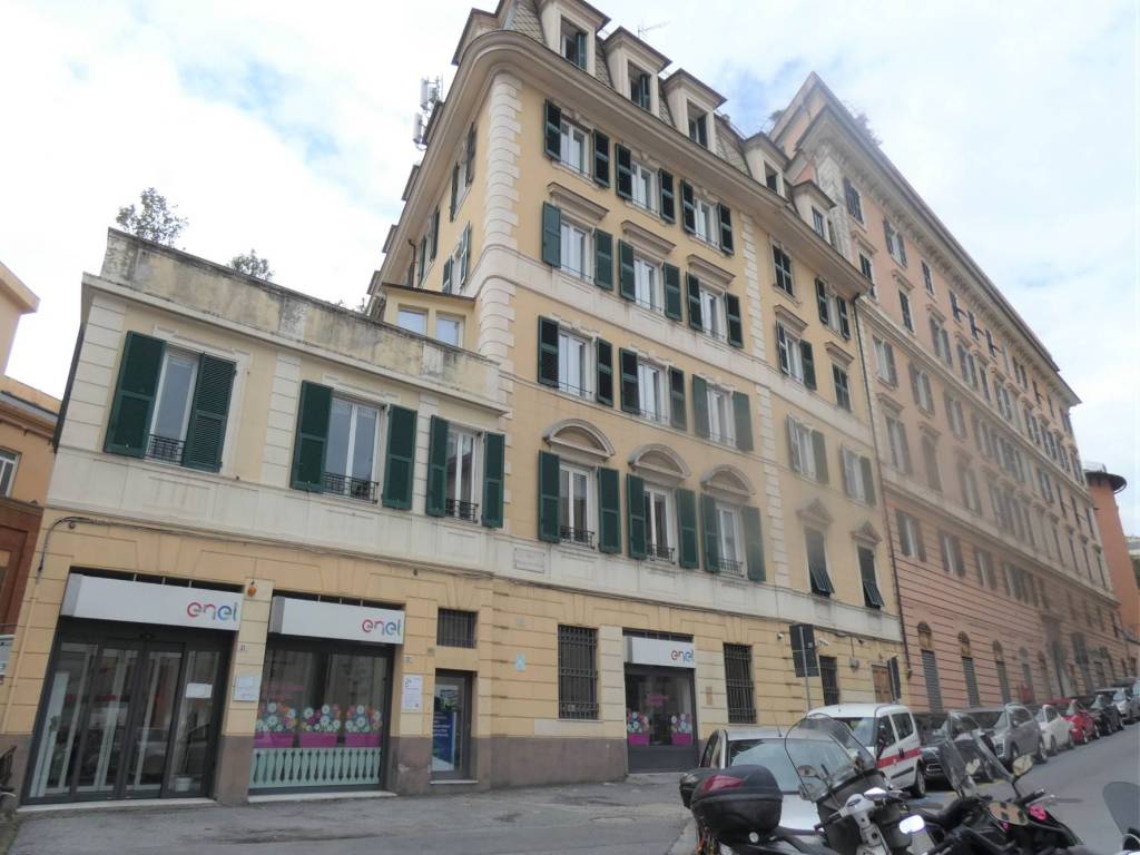 appartamento in vendita a Genova in zona Lagaccio / Granarolo