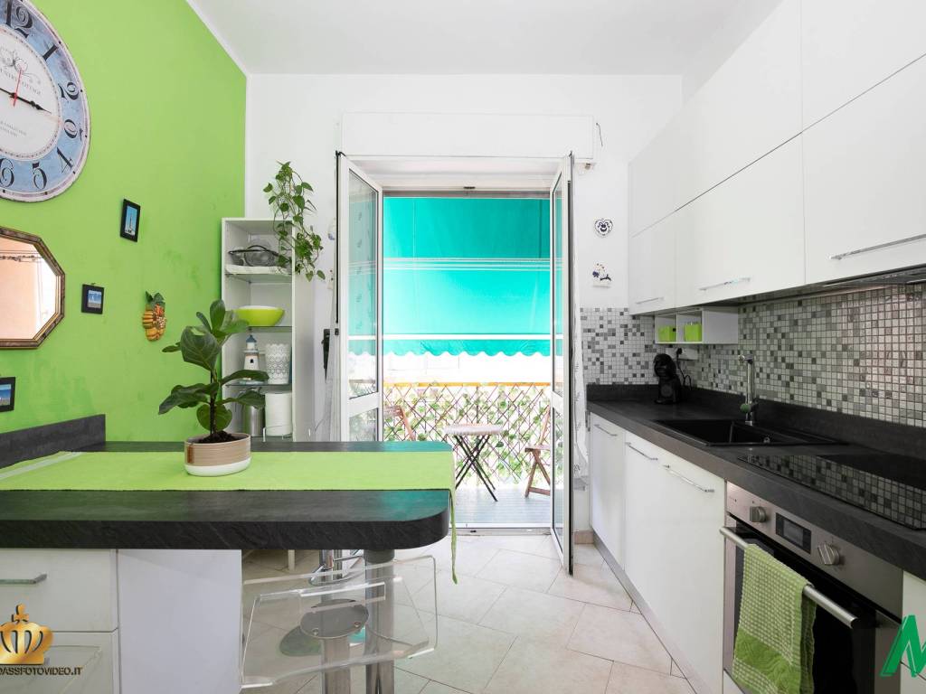 appartamento in vendita a Genova in zona Marassi