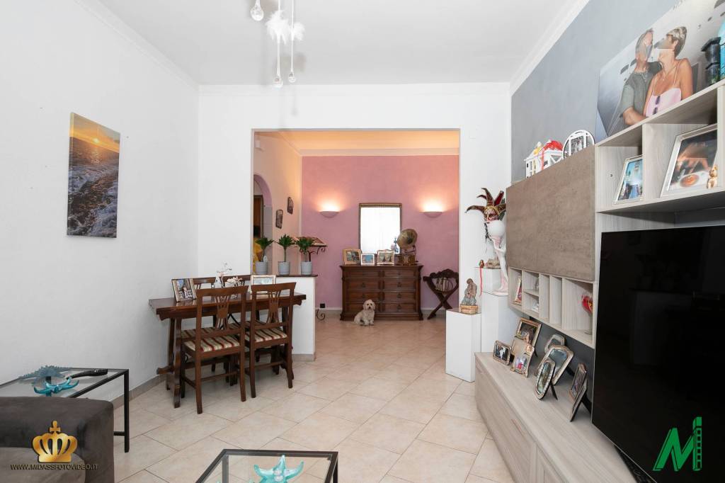 appartamento in vendita a Genova in zona Marassi