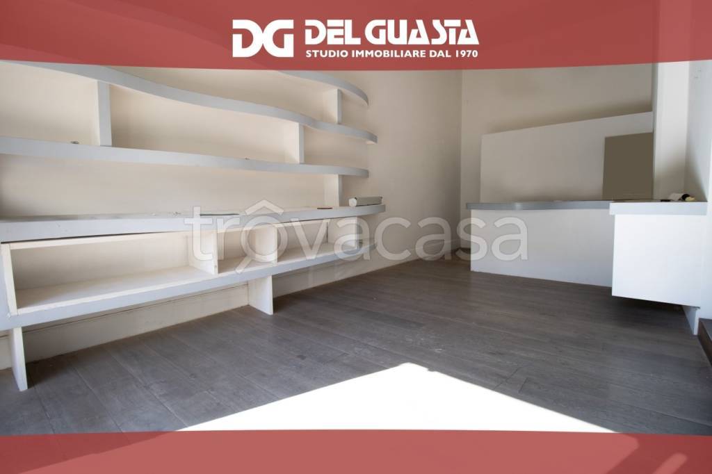 negozio in vendita a Genova in zona Albaro