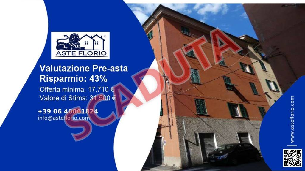 locale commerciale in vendita a Genova in zona Sestri Ponente