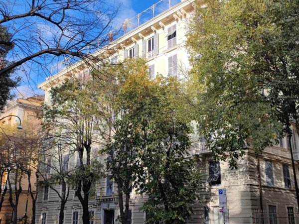 appartamento in vendita a Genova in zona Castelletto