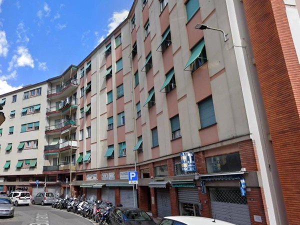 appartamento in vendita a Genova in zona Marassi