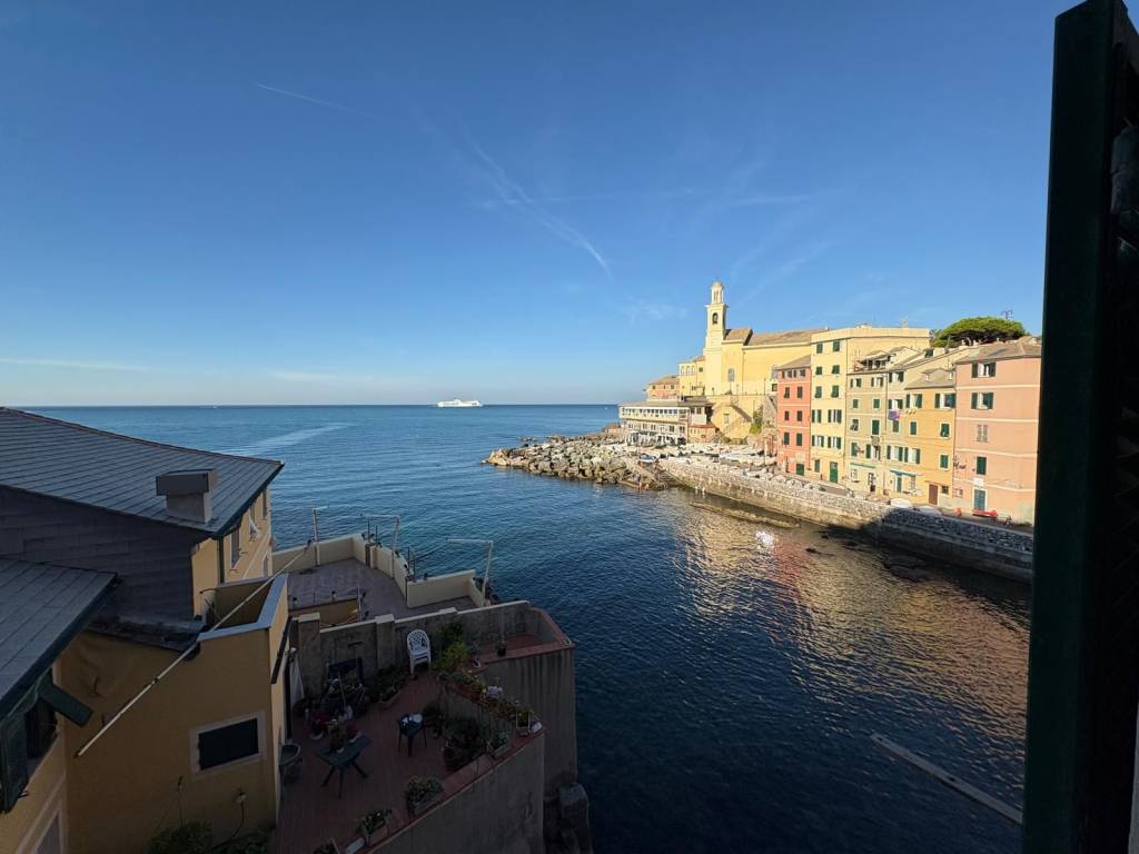 appartamento in vendita a Genova in zona Albaro