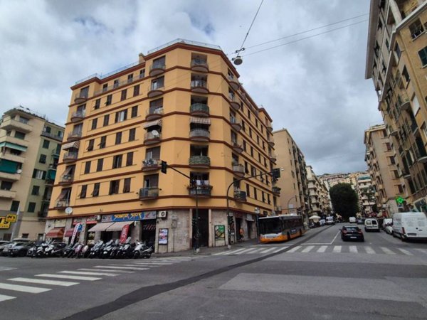 appartamento in vendita a Genova in zona Marassi