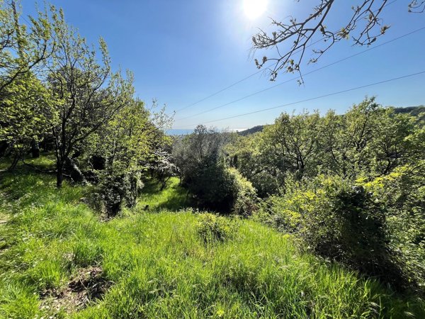casale in vendita a Genova in zona Apparizione