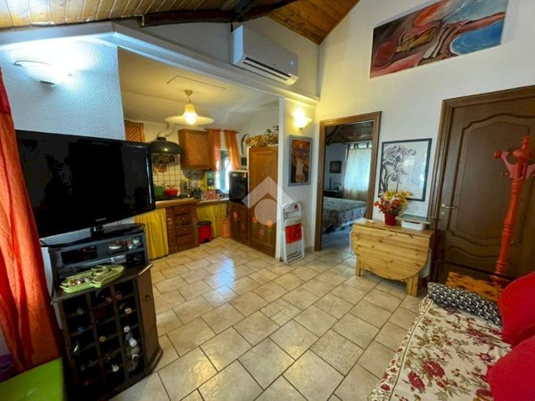 appartamento in vendita a Genova in zona Quezzi